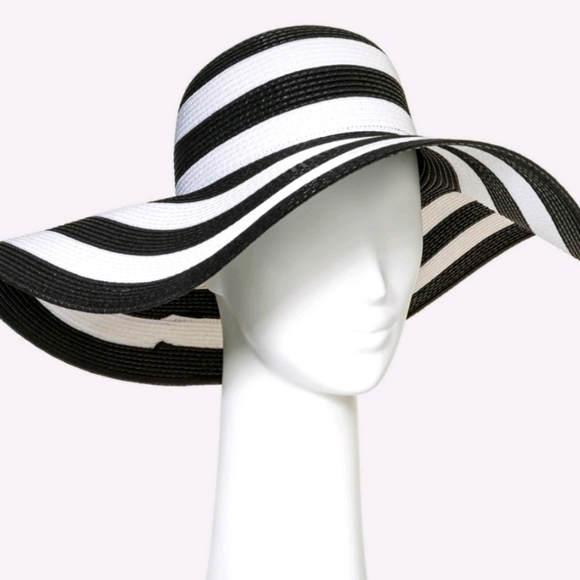 Time and Tru Women's Stripe Floppy Hat - Picture 1 of 4